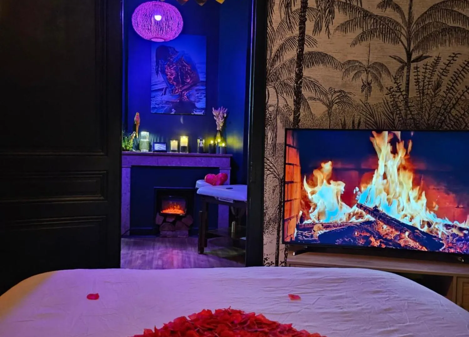 Appartement Suite Passion - Jacuzzi Prive - Table Massage Saint-Etienne  Frankrijk